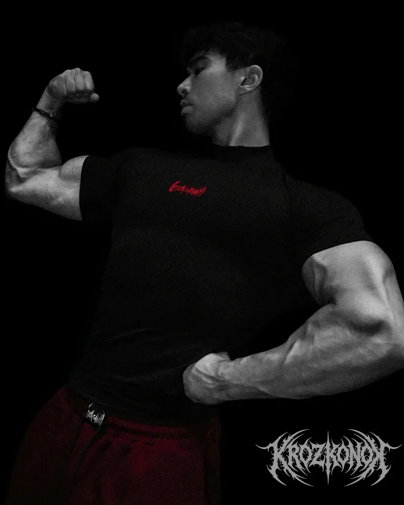 BreathDivinity Minimalist Compression Shirt