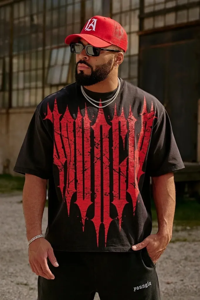 Oversize Revenge Tee Spring '25 (Rojo, Negro, S)