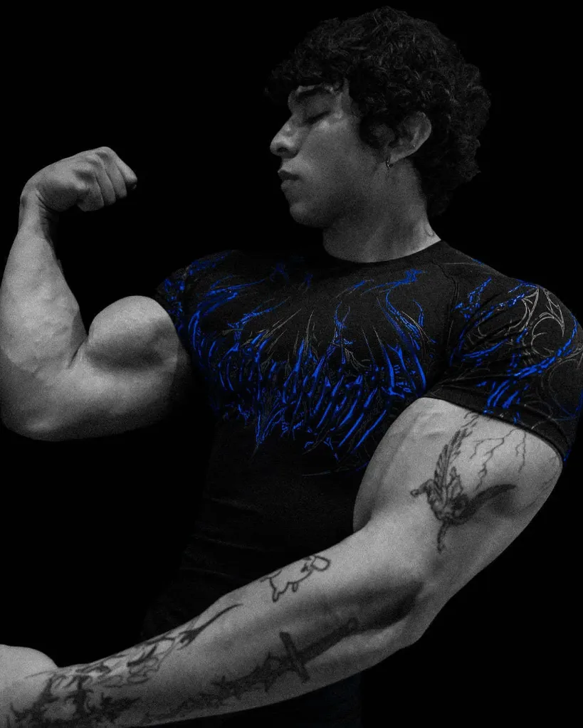 BreatheDinivity Compression Shirt