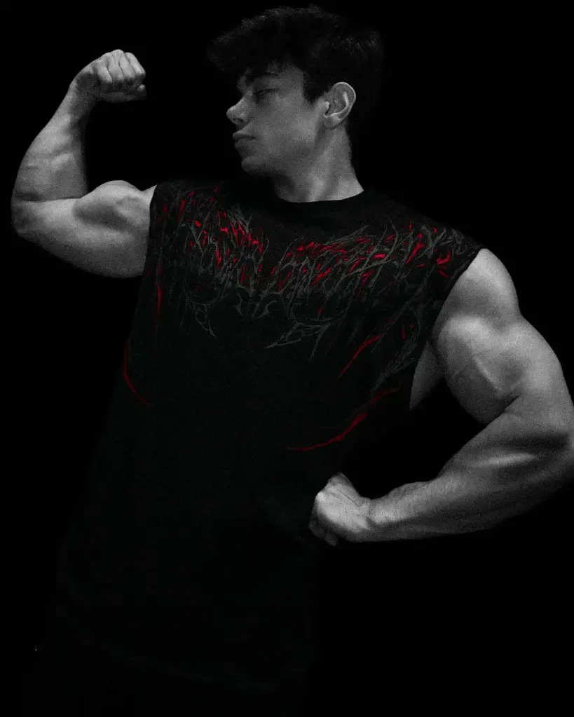 Dark Forge Cutoff T-shirt (Rojo, S)